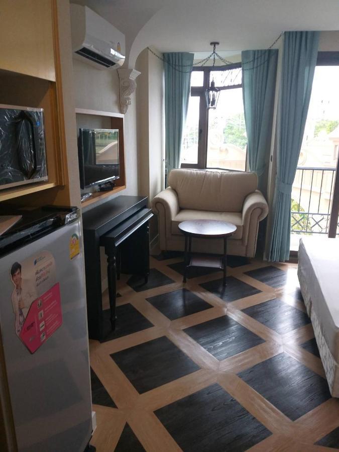 Espana Condo Resort Haat Jomtien Eksteriør bilde