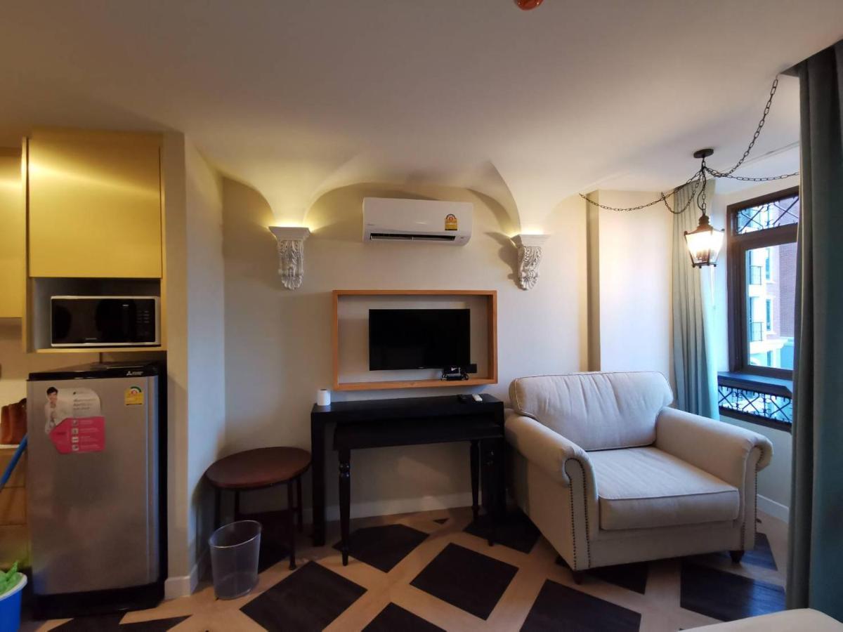 Espana Condo Resort Haat Jomtien Eksteriør bilde